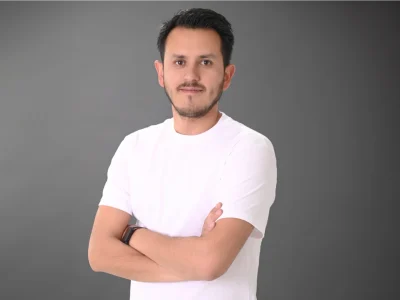 alex-33-33